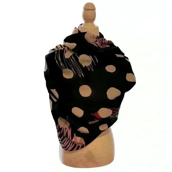 ASOS Infinity Scarf/Wrap - Picture 2 of 10